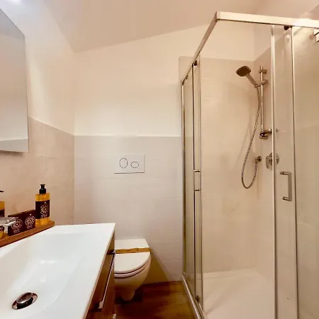 The Sea - Family - Free Parking 4*