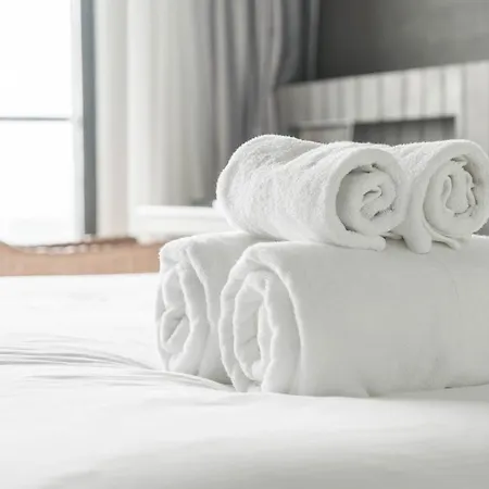 The Sea - Family - Free Parking 4*