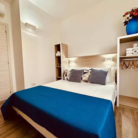 The Sea - Family - Free Parking B&B 4*