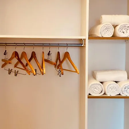 The Sea - Family - Free Parking